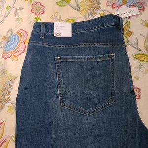 Lane Bryant girlfriend mid-rise crop pants